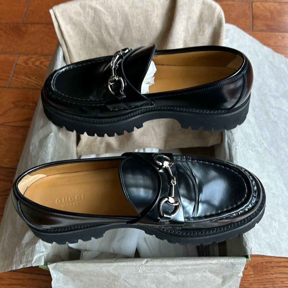Gucci Cordovan Lux Loafer in Black Sz 39